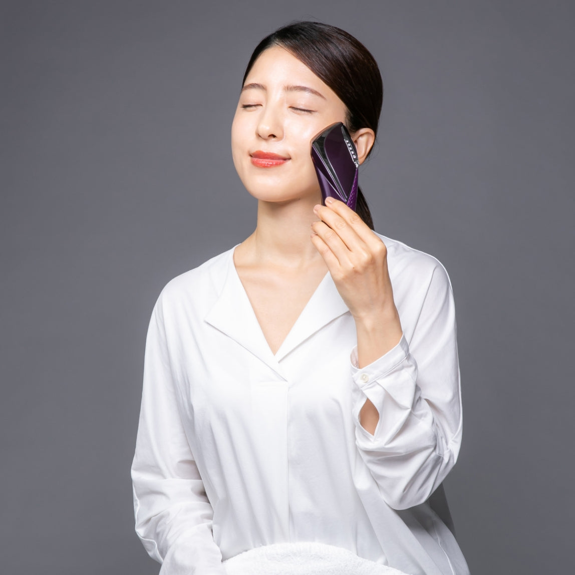 The Vzusa メデューサ美顔器　美品 d74376-3-233795-0.jpg